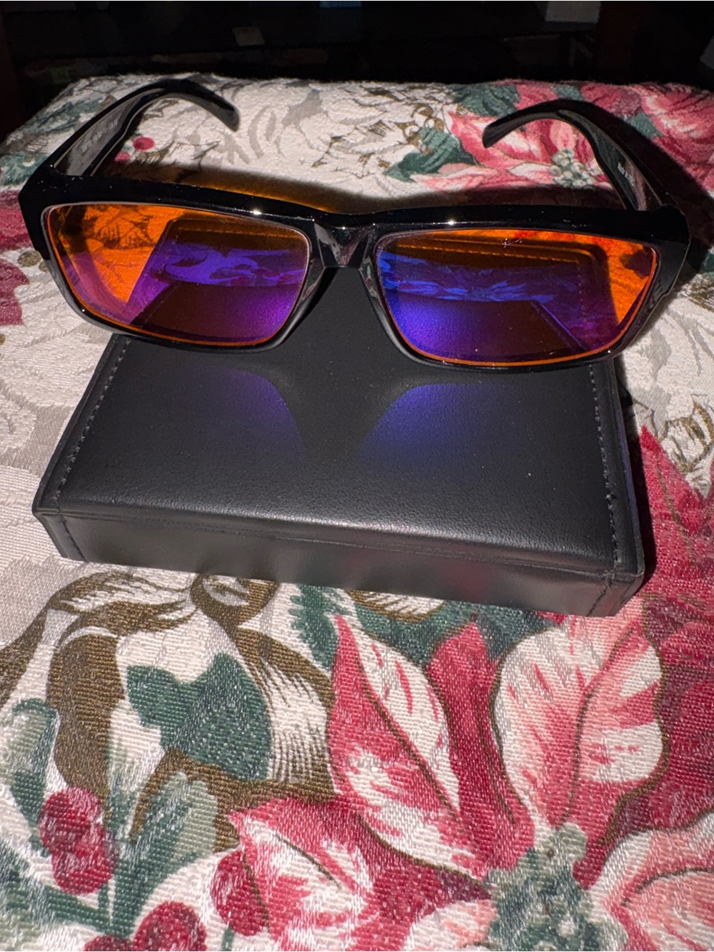 Unisex Black Fit- Over Sunglasses w/ Specialized Blue Blocking Lenses.